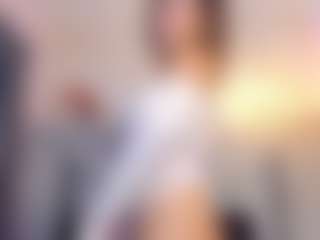 Live cam show with Grecia-Sky - Brown Eyes BBW on xplaylive.com