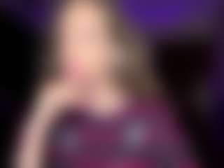 Live cam show with LahomaBoore - Brown Hair Teen (18+) on SpunkLive