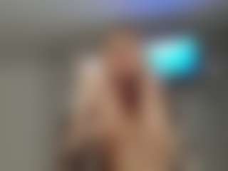 Live cam show with Mila - New Tattoos on milfzrlive.com