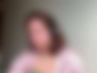 Live cam show with LoriaHuffine - Brown Hair Petite on SquirtSoMuch