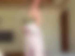 LoriaHuffine's Live Sex Cam Show