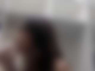 LouettaTornes's Live Sex Cam Show