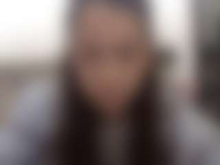 Live-camshow met LouettaTornes - Nipple Piercings op Camsoda