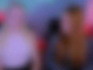 Live cam show with luna-veyra - Average on thefappeningchat.com