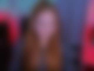 Live cam show with luna-veyra - Blue Eyes on friskycurves.com