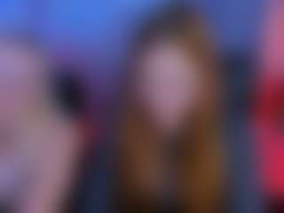 Live cam show with luna-veyra - Spank Brown Hair on sexylivex.com