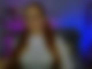 Live cam show with luna-veyra - Athletic on live18s.com