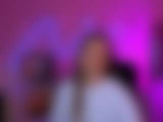 luna-veyra's Live Sex Cam Show