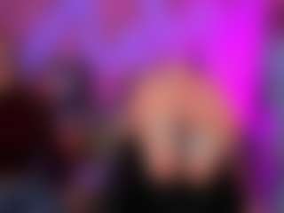 luna-veyra's Live Sex Cam Show