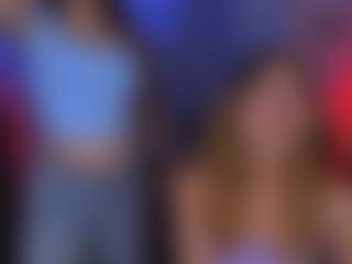 Live cam show with luna-veyra - Flashing on Camsoda