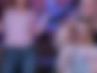 Live cam show with luna-veyra - Average on fapnchat