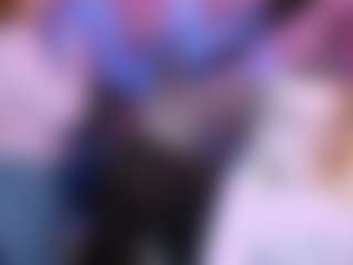 Live cam show with luna-veyra - Oil on fapnchat