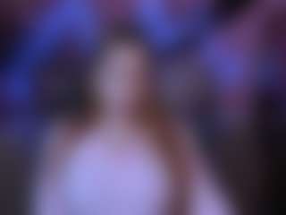 Live cam show with luna-veyra - Skinny on Cam Slut