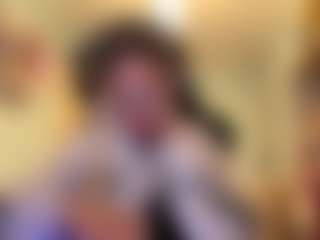 Adel's Live Sex Cam Show