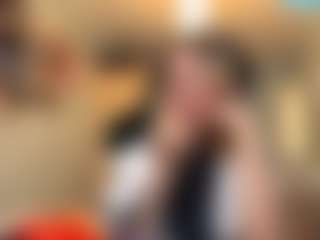 Adel's Live Sex Cam Show