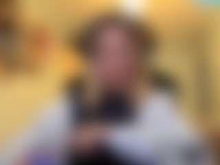 Adel's Live Sex Cam Show
