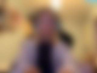 Adel's Live Sex Cam Show