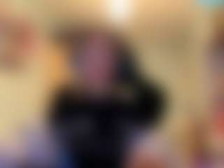 Live cam show with Adel - New Squirt on Pornisteam.com