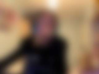 Live cam show with Adel - New Squirt on pussylord.com