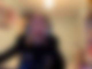 Adel's Live Sex Cam Show