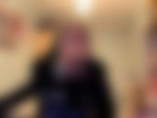 Adel's Live Sex Cam Show