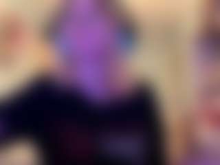 Live cam show with Adel - New Blowjob on Latina Girls