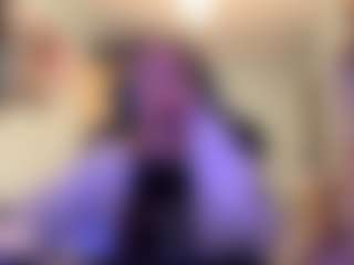 Adel's Live Sex Cam Show