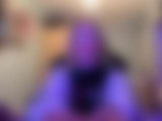 Adel's Live Sex Cam Show
