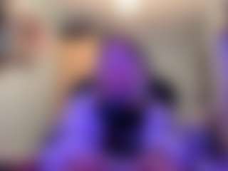 Adel's Live Sex Cam Show