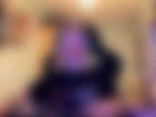 Adel's Live Sex Cam Show