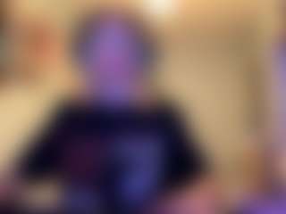 Adel's Live Sex Cam Show