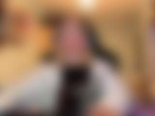 Adel's Live Sex Cam Show