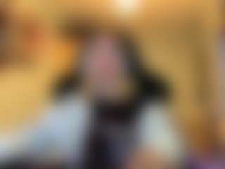 Adel's Live Sex Cam Show