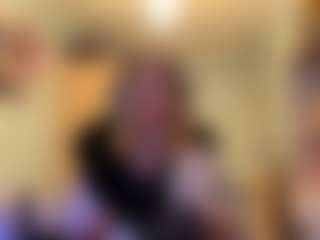 Adel's Live Sex Cam Show