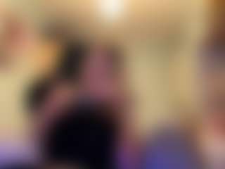 Adel's Live Sex Cam Show