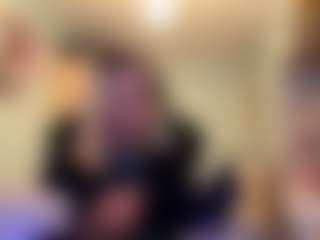 Adel's Live Sex Cam Show