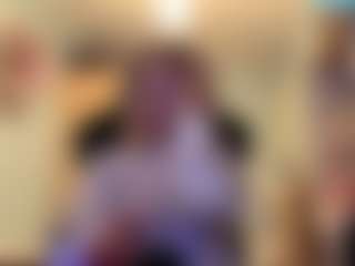 Adel's Live Sex Cam Show