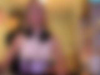 Adel's Live Sex Cam Show