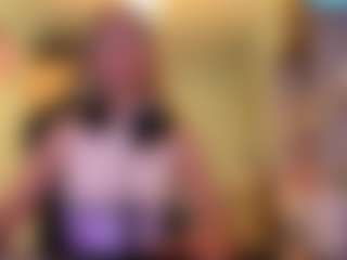 Adel's Live Sex Cam Show
