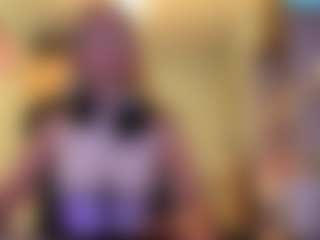 Adel's Live Sex Cam Show
