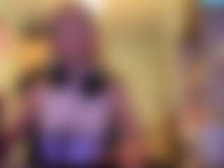 Adel's Live Sex Cam Show