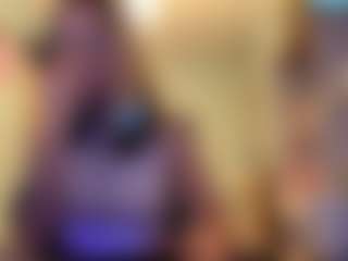 Adel's Live Sex Cam Show