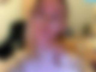 Adel's Live Sex Cam Show