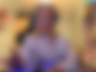 Adel's Live Sex Cam Show