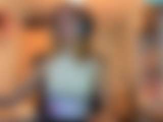 Adel's Live Sex Cam Show