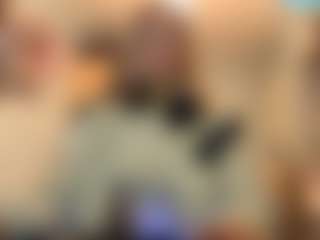 Live cam show with Adel - Blowjob on CamClone
