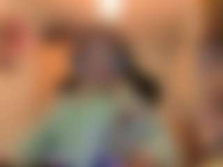 Adel's Live Sex Cam Show