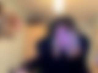 Live cam show with Adel - College on Camiplay Live