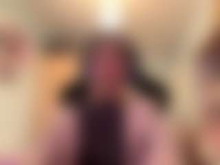 Adel's Live Sex Cam Show