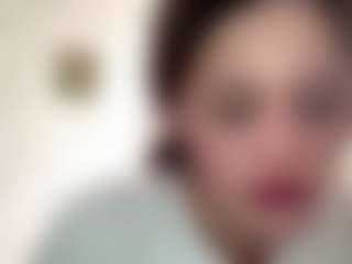 Live cam show with SherryBurnias - New Shaved Pussy on friskycurves.com